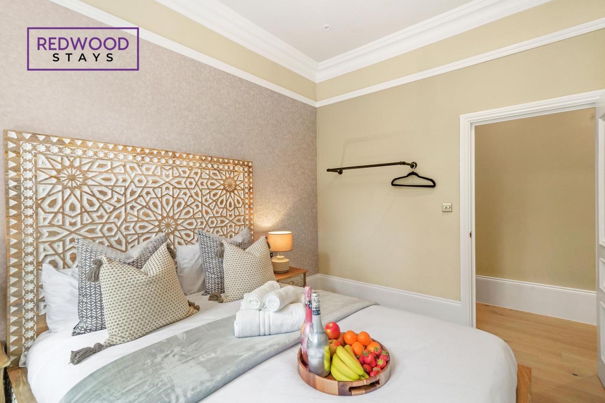 Top Quality 2 Bed 1 Bath Apartments For Contractors By Redwood Stays レディング エクステリア 写真