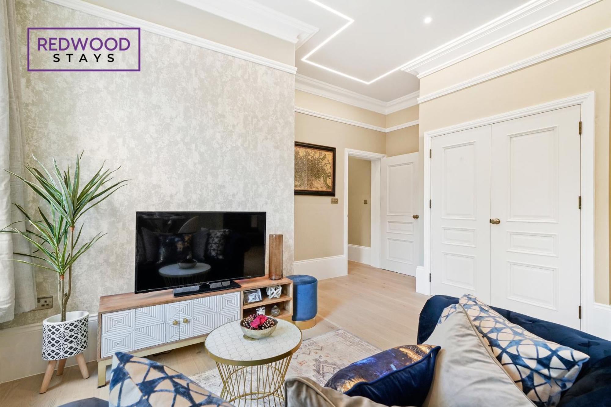 Top Quality 2 Bed 1 Bath Apartments For Contractors By Redwood Stays レディング エクステリア 写真
