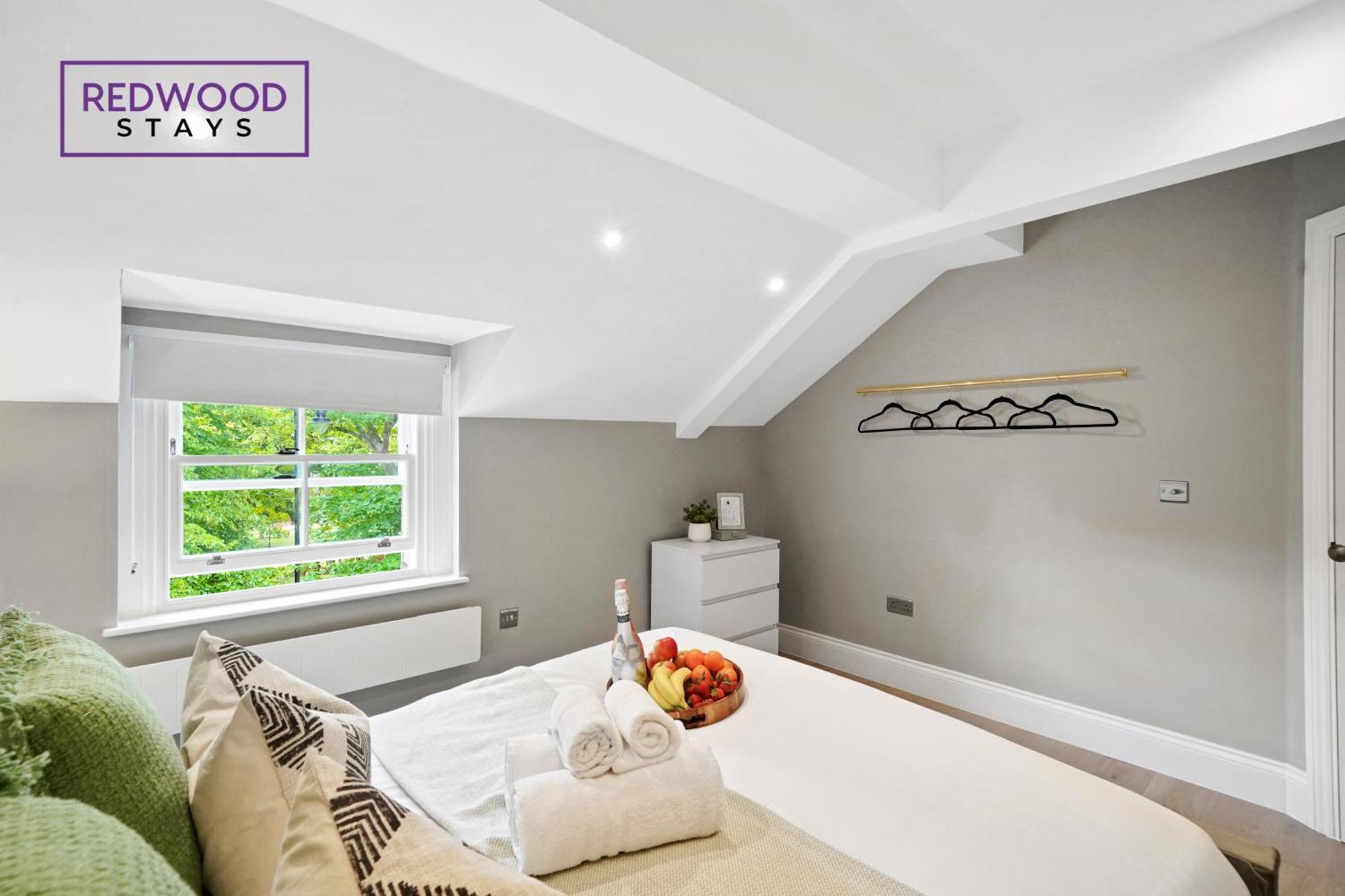 Top Quality 2 Bed 1 Bath Apartments For Contractors By Redwood Stays レディング エクステリア 写真
